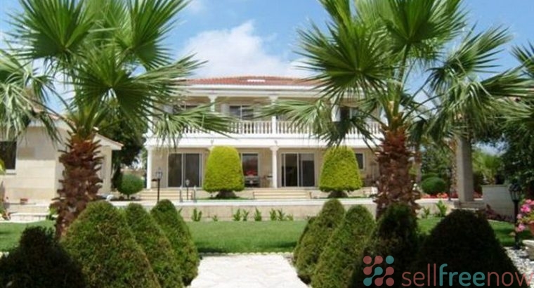 Villa 6 Bedrooms Coral Bay, Paphos, Cyprus