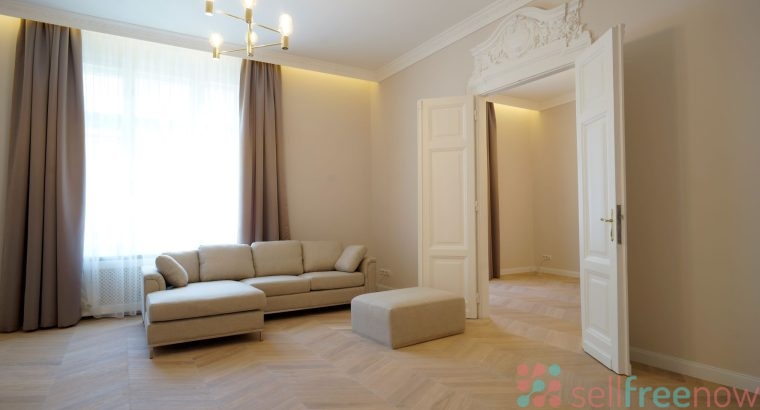3-rooms luxury apartment in Budapest center